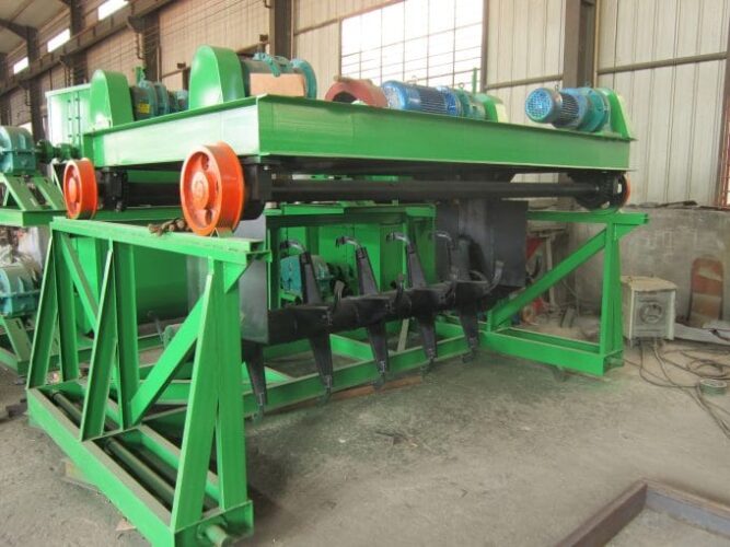 compost-turning-machine