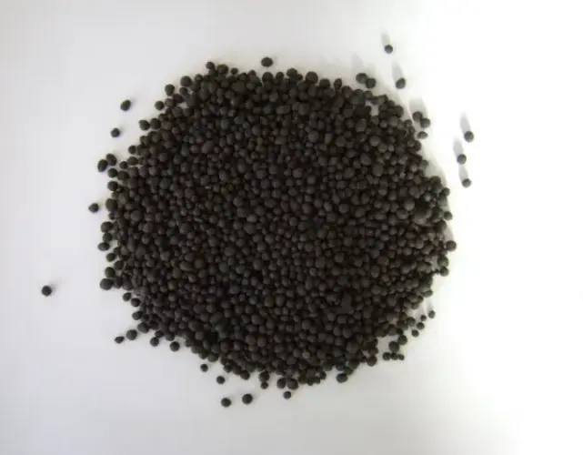 organic fertilizer granules
