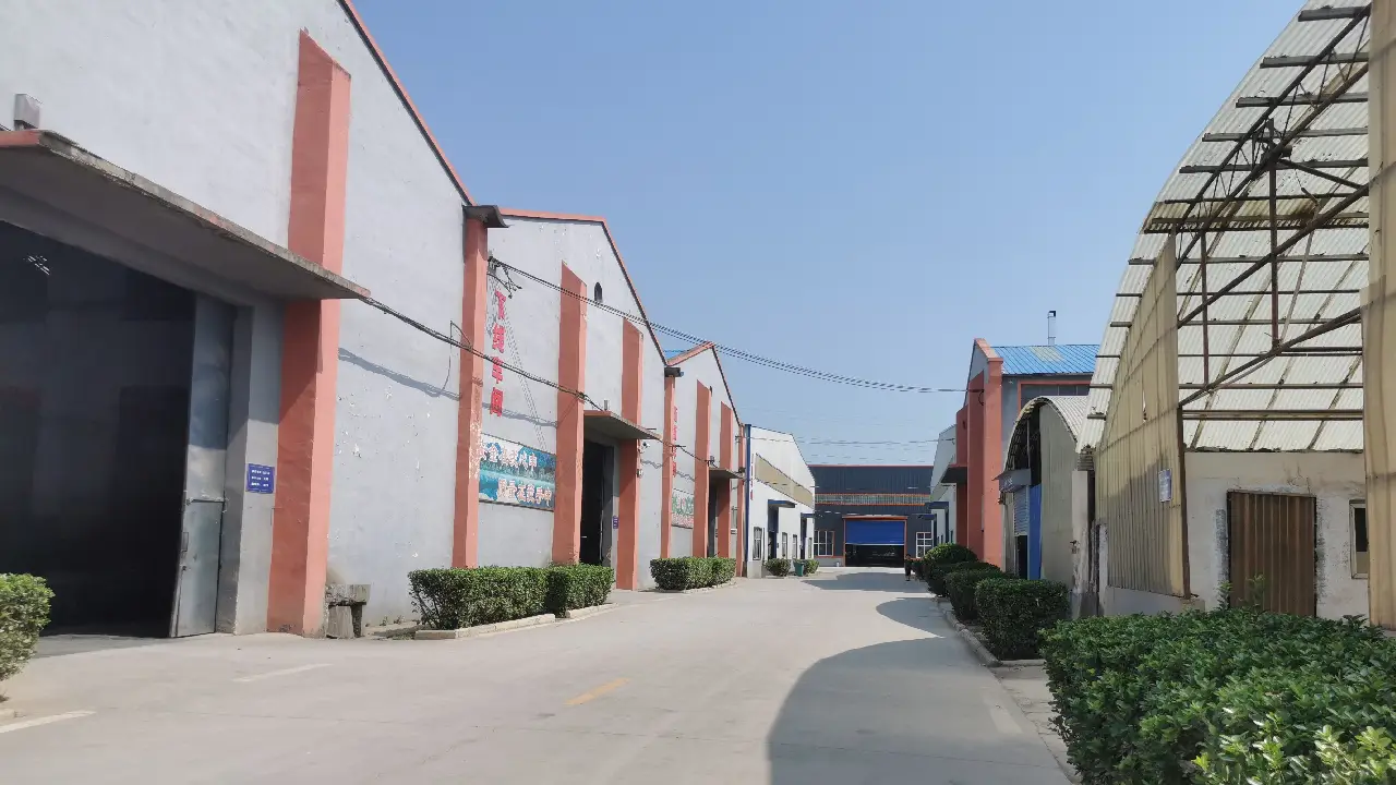 fertilizer equipment manufacturer